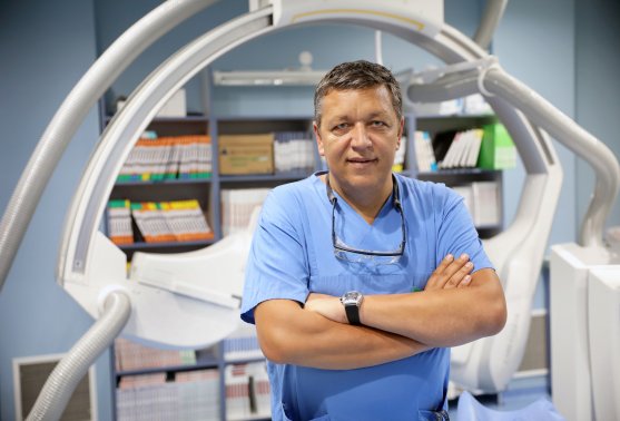 MUDr. Ivan Vulev, PhD., MPH, FCIRSE, výkonný a medicínsky riaditeľ Nemocnice CINRE.